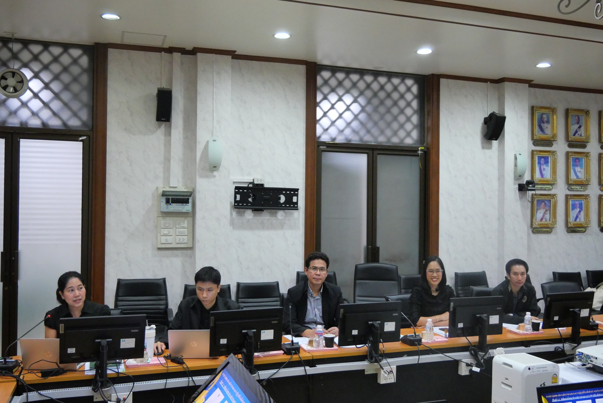 title - ประชุมคณะทำงานพิจารณาผลงานการปฏิรูปที่ดินเพื่อส่งเข้าประกวดการรับรางวัล ครั้งที่ 1/2569 (สมัครขอรับรางวัลเลิศรัฐ ประจำปี 2569) พร้อมประชุมผ่านระบบออนไลน์ ZOOM Meeting 